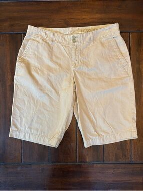 Eddie Bauer 100% Cotton Khaki/Tan Casual Chino Bermuda Shorts Women’s Size 10
